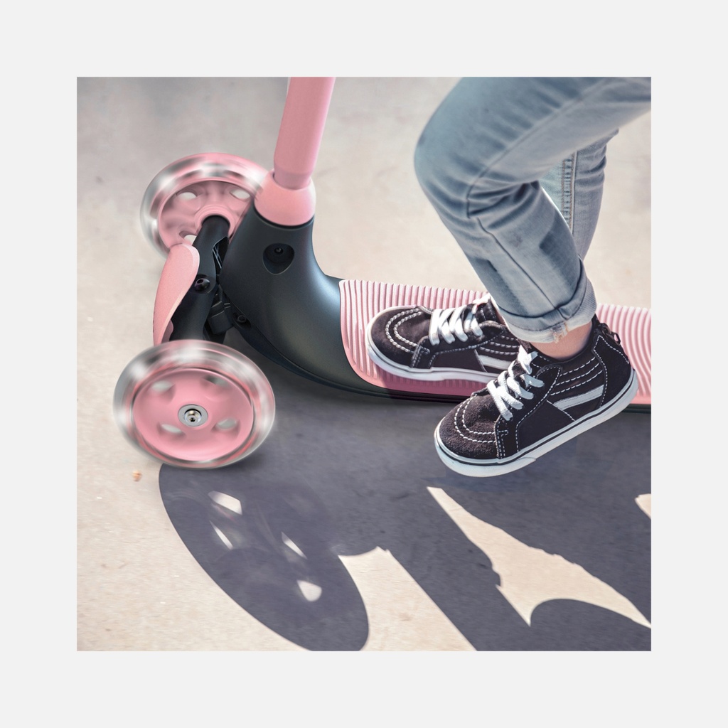 Yvolution – Yglider Kiwi – Rose - 3+